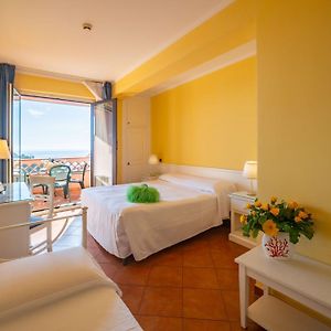 Chambre Triple de Luxe